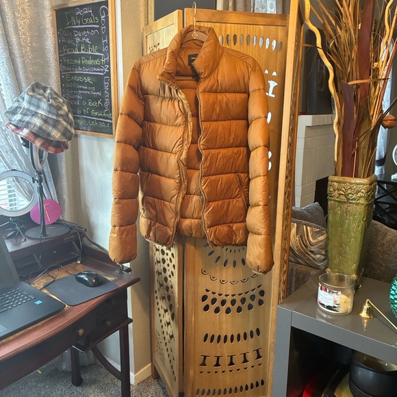 Forever 21 Men's Tan Puffer Jacket - Picture 8 of 11